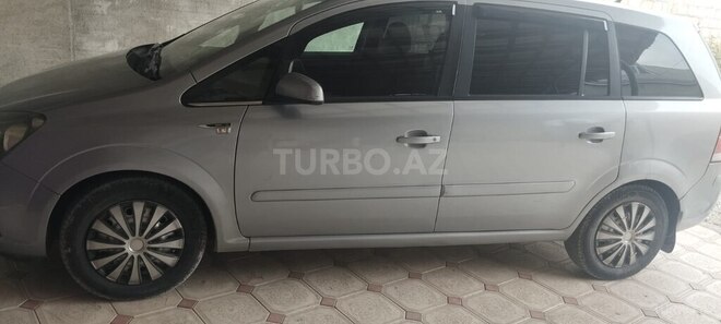 Opel Zafira 2006, 400,000 km - 1.6 л - Xaçmaz