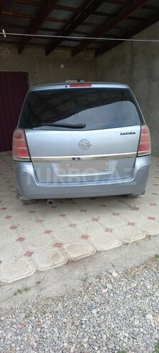 Opel Zafira 2006, 400,000 km - 1.6 л - Xaçmaz