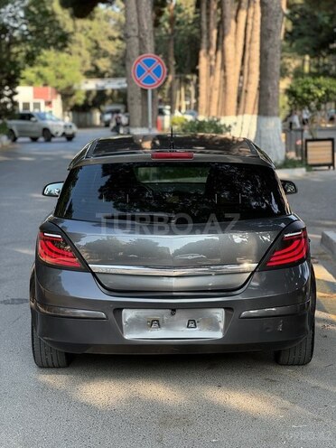 Opel Astra 2009, 208,000 km - 1.4 l - Bakı