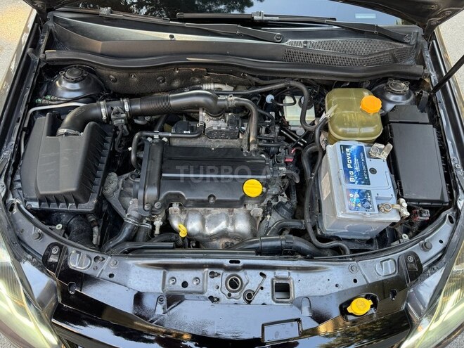 Opel Astra 2009, 208,000 km - 1.4 l - Bakı