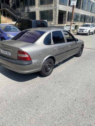 Opel Vectra 1996, 553,361 km - 1.6 l - Bakı