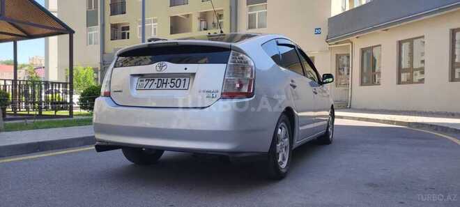 Toyota Prius-19