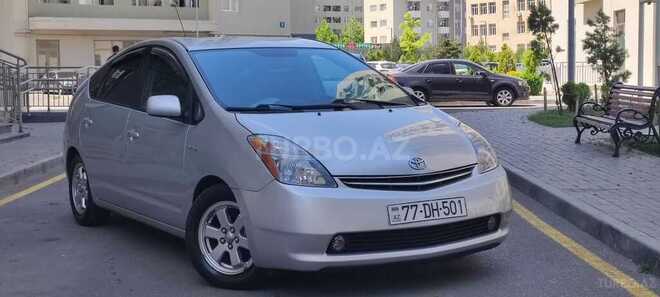 Toyota Prius-3
