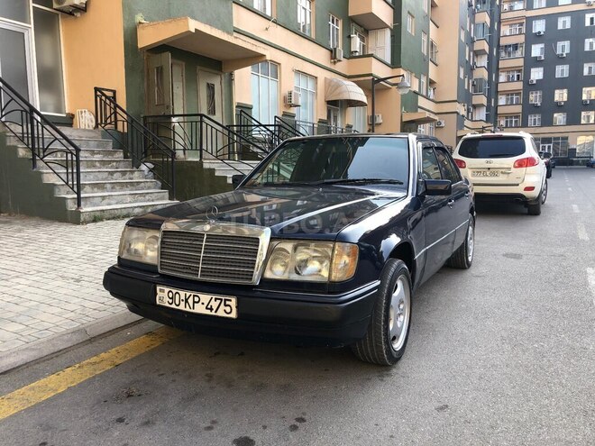 Mercedes E 250 1989, 650,000 km - 2.5 л - Bakı