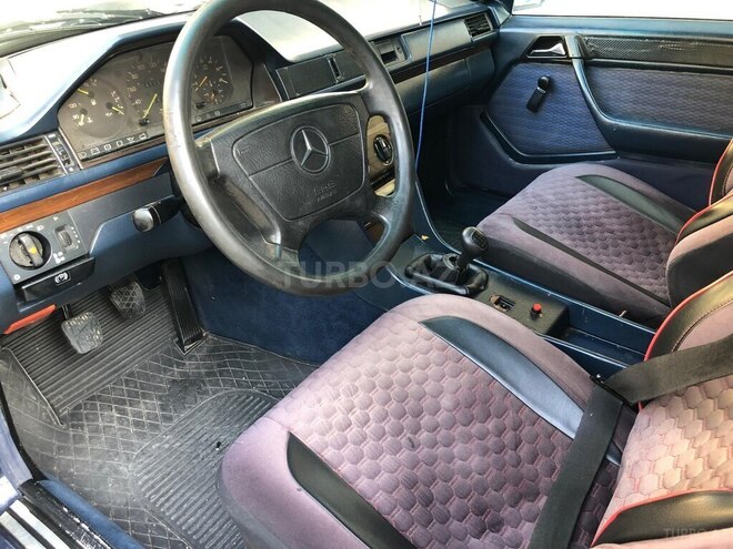 Mercedes E 250 1989, 650,000 km - 2.5 л - Bakı