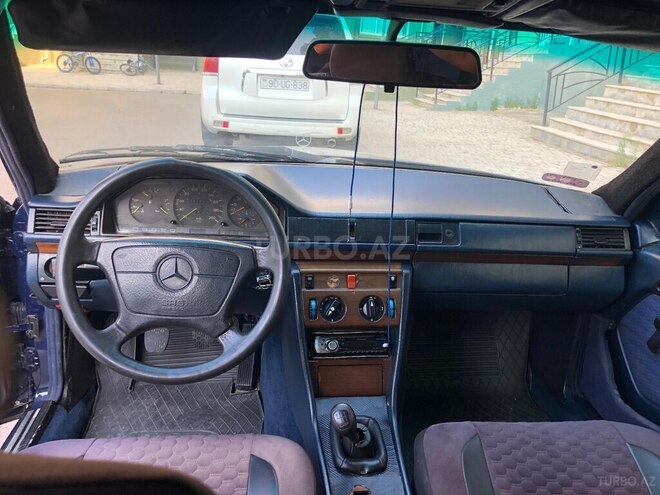 Mercedes E 250 1989, 650,000 km - 2.5 л - Bakı