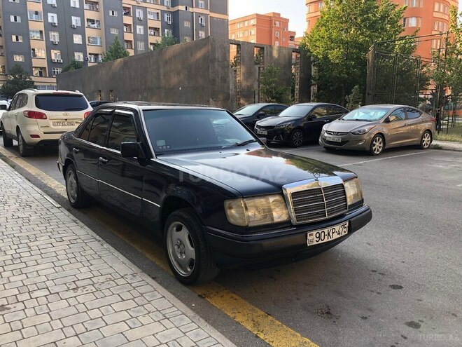 Mercedes E 250 1989, 650,000 km - 2.5 л - Bakı