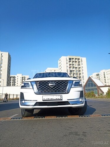 Nissan Patrol 2013, 170,000 km - 5.6 l - Bakı