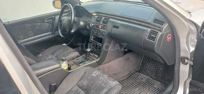 Mercedes E 230 1997, 252,500 km - 2.3 l - Sumqayıt