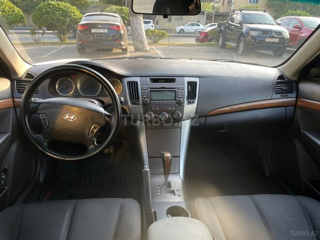 Hyundai Sonata-3