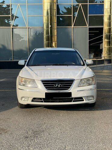 Hyundai Sonata-1