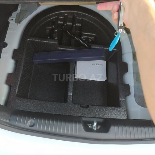 Hyundai Accent 2016, 118,000 km - 1.4 l - Bakı