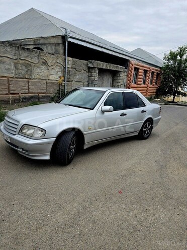 Mercedes C 220 d 1998, 356,300 km - 2.2 л - Gəncə
