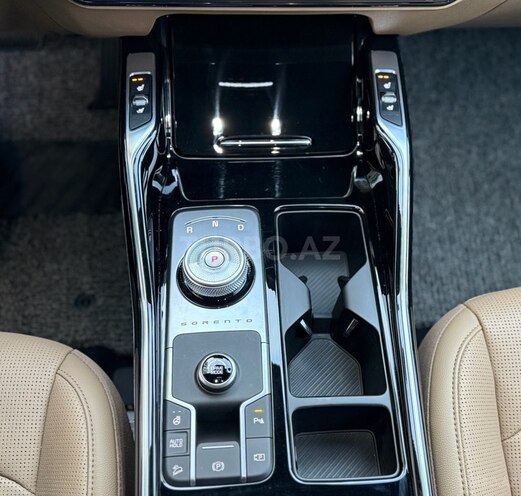 Kia Sorento 2024, 15,000 km - 1.6 l - Bakı