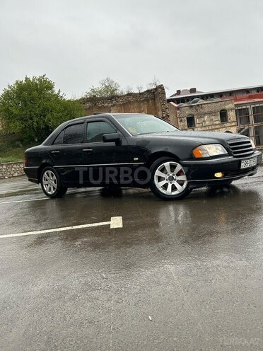 Mercedes C 280 1999, 442,655 km - 2.8 л - 