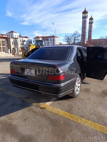 Mercedes C 280 1999, 442,655 km - 2.8 л - 
