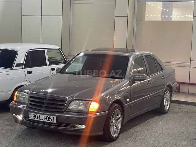 Mercedes C 220 d 1999, 390,000 km - 2.2 л - Bakı