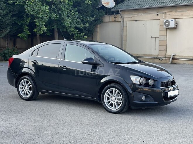 Chevrolet Aveo-6