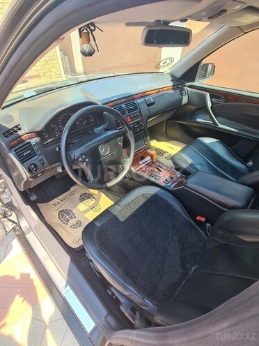 Mercedes E 220 d 2000, 470,240 km - 2.2 l - Bakı