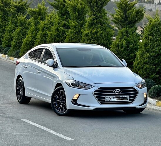 Hyundai Avante 2016, 140,000 km - 1.6 л - Bakı