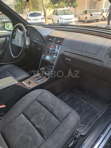 Mercedes C 180 1999, 424,000 km - 1.8 l - Bakı