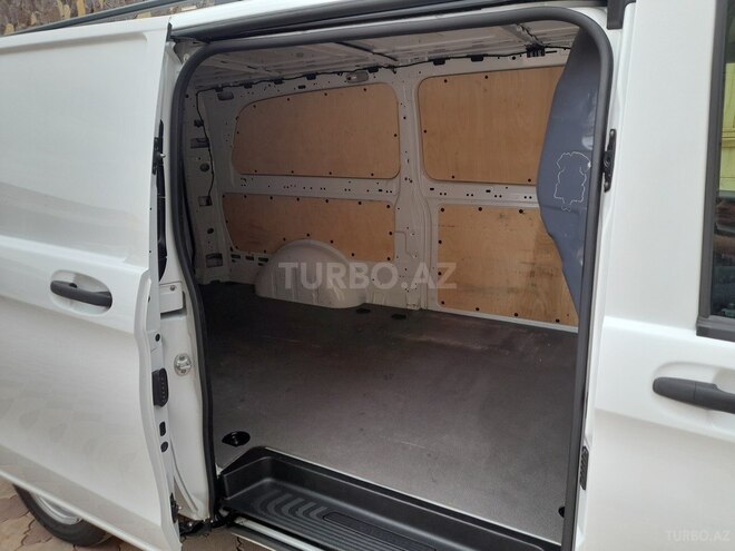 Mercedes Vito 2018, 254,000 km - 2.2 l - Gəncə