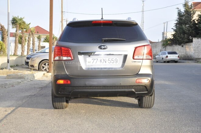 Kia Sorento 2010, 260,000 km - 2.0 l - Bakı