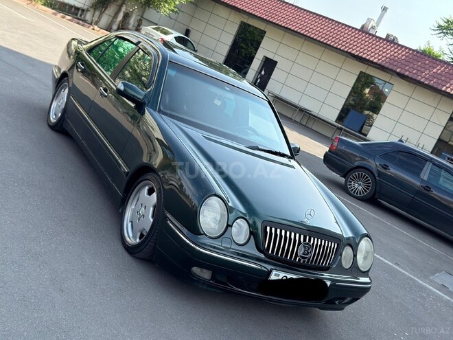 Mercedes E 320 2001, 420,000 km - 3.2 l - Bakı