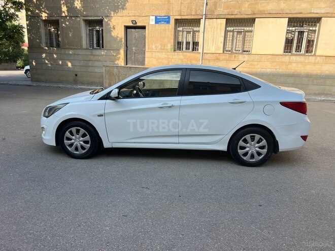 Hyundai Accent 2014, 350,000 km - 1.6 л - Bakı