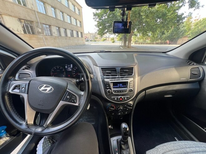 Hyundai Accent 2014, 350,000 km - 1.6 л - Bakı