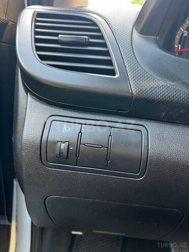 Hyundai Accent 2014, 350,000 km - 1.6 л - Bakı