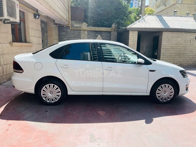 Volkswagen Polo 2019, 76,000 km - 1.6 l - Bakı