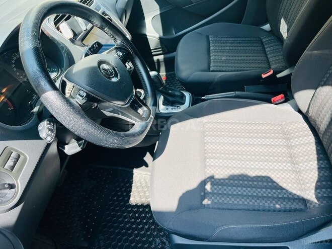 Volkswagen Polo 2019, 76,000 km - 1.6 l - Bakı