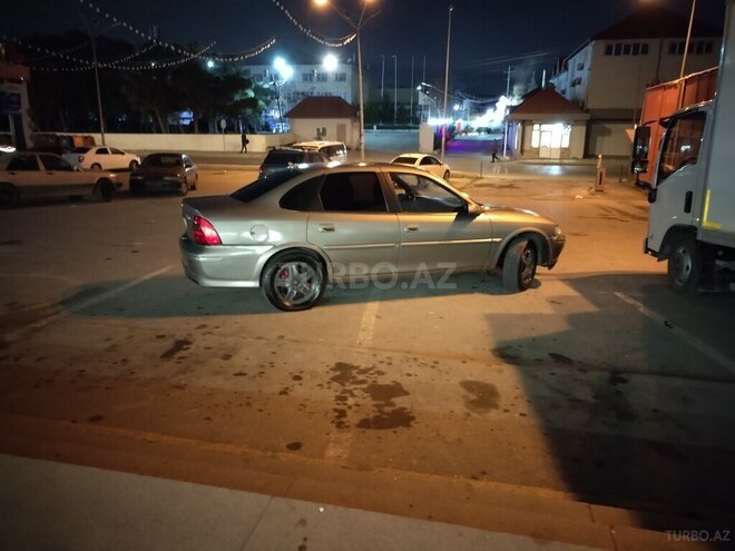 Opel Vectra 1997, 490,000 km - 1.8 l - Bakı