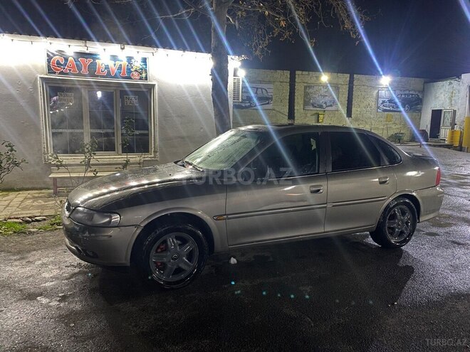 Opel Vectra 1997, 490,000 km - 1.8 l - Bakı
