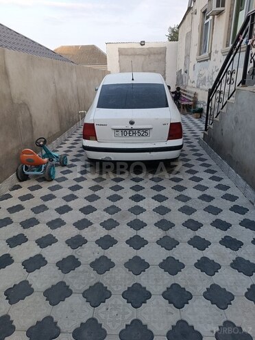 Volkswagen Passat 1997, 334,007 km - 1.8 l - Bakı