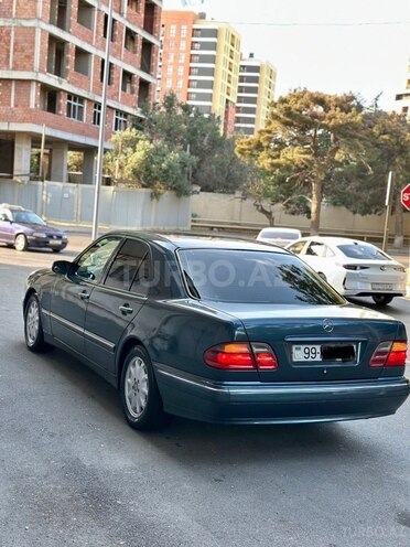 Mercedes E 220 d 2000, 397,000 km - 2.2 l - Bakı