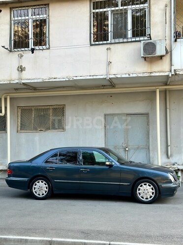 Mercedes E 220 d 2000, 397,000 km - 2.2 l - Bakı