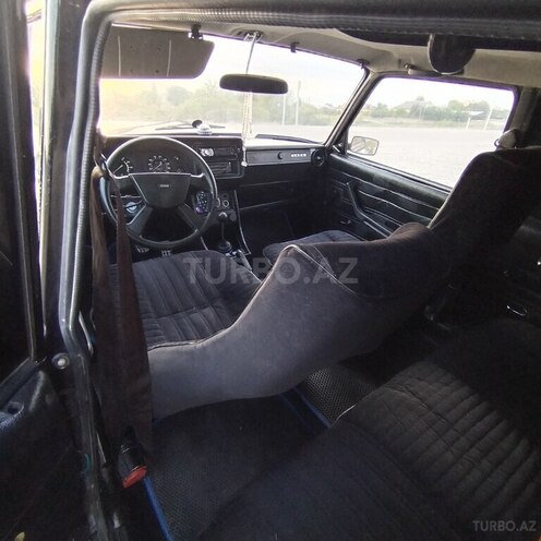 LADA (VAZ) 2107 2003, 94,677 km - 1.5 l - Salyan