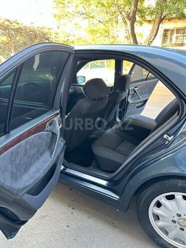Mercedes E 220 d 2000, 397,000 km - 2.2 l - Bakı