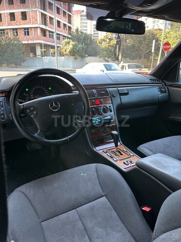 Mercedes E 220 d 2000, 397,000 km - 2.2 l - Bakı
