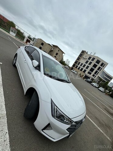 Hyundai Elantra 2020, 176,000 km - 1.6 л - Bakı