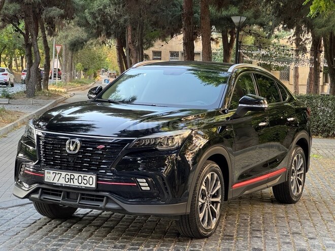 Changan CS 85 2022, 36,000 km - 2.0 l - Bakı