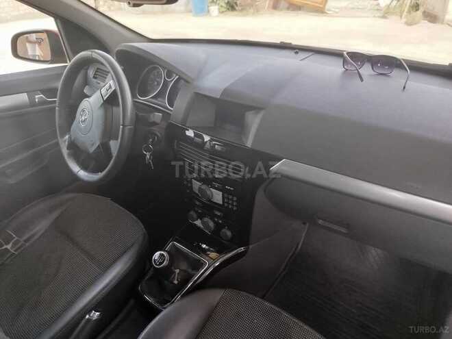 Opel Astra 2009, 214,000 km - 1.4 l - Gəncə