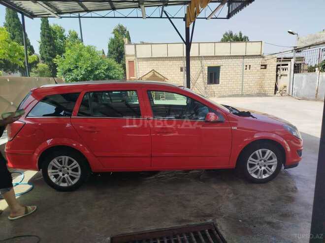 Opel Astra 2009, 214,000 km - 1.4 l - Gəncə