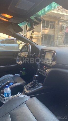 Hyundai Elantra 2017, 83,200 km - 1.6 л - Bakı