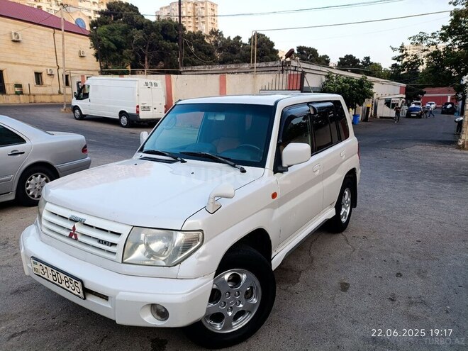 Mitsubishi Pajero io 1999, 252,000 km - 1.8 л - Bakı