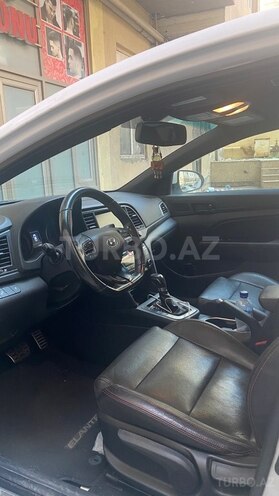 Hyundai Elantra 2017, 83,200 km - 1.6 л - Bakı