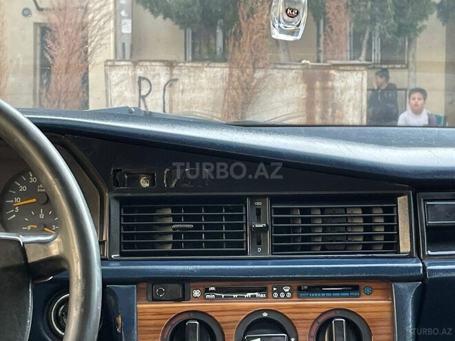 Mercedes 190 1992, 224,477 km - 2.0 l - Bakı
