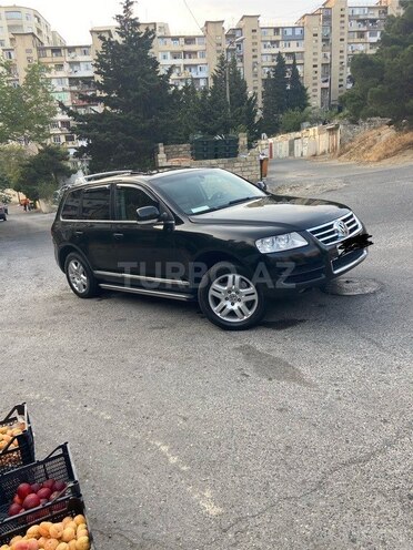 Volkswagen Touareg 2005, 289,000 km - 4.2 л - Bakı
